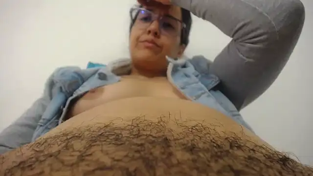 lady hot2xx online show from November 20, 2025, 9:04 pm