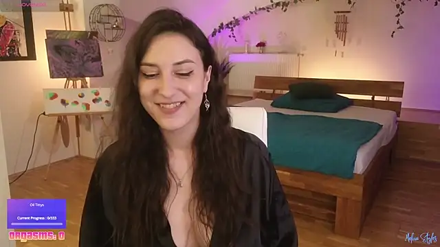 melinastyles online show from June 7, 2026, 1:27 pm