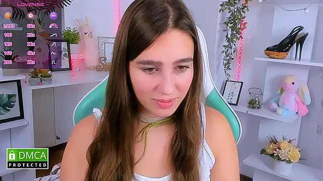  Eliizabeth  online show from October 12, 2025, 9:16 pm