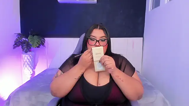 Snapshot of tifanny_bigboobs11 chatting on June 20, 2026, 11:15 am tifanny bigboobs11 online show from June 20, 2026, 11:15 am