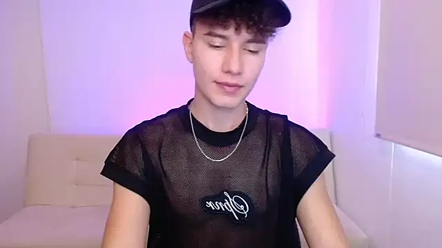 adrian morelly online show from March 13, 2026, 5:07 pm