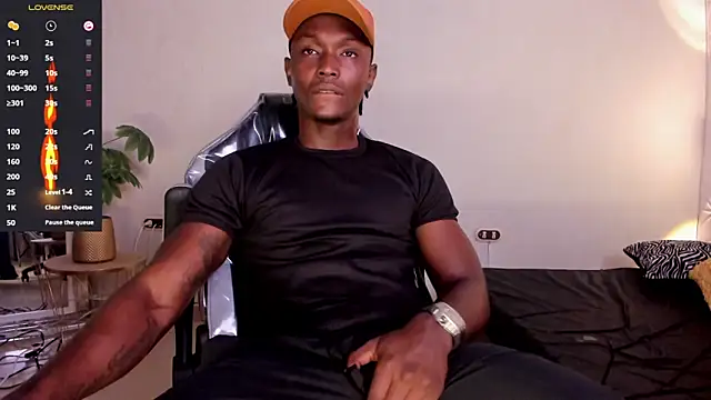 DannSmmith online show from March 21, 2025, 10:06 am