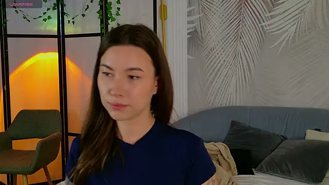 Marie Diaze online show from June 15, 2026, 5:07 am