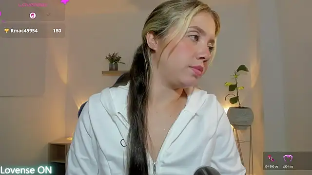 nataly rodri online show from July 28, 2026, 8:52 pm