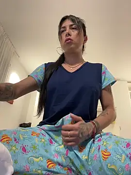 Snapshot of missdirtyhot_ chatting on February 24, 2025, 12:37 pm missdirtyhot online show from February 24, 2025, 12:37 pm