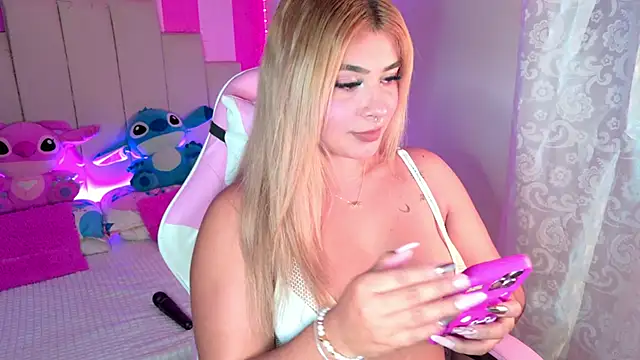 AliiceBrown  online show from October 1, 2025, 4:17 am