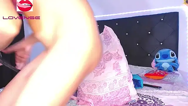 tylor 19 online show from February 15, 2025, 8:56 pm