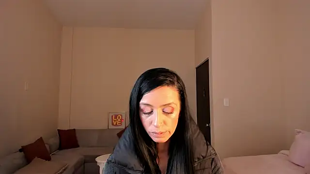 Kristen Garner online show from June 16, 2026, 7:25 pm