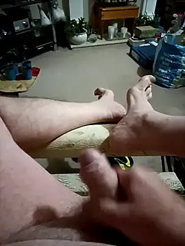 loveeatingcunts online show from October 20, 2025, 6:41 pm