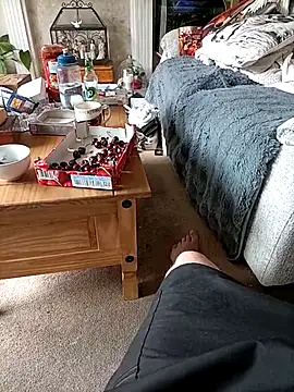 loveeatingcunts online show from June 17, 2026, 3:22 pm