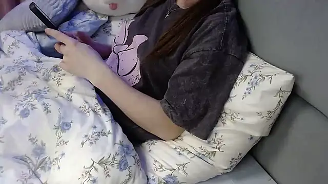 Viktoriiya bald online show from March 8, 2025, 3:35 pm