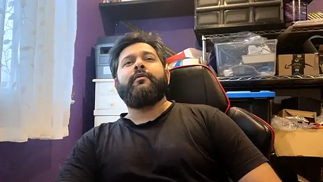 Sakhtlaundaz online show from December 14, 2025, 8:47 pm