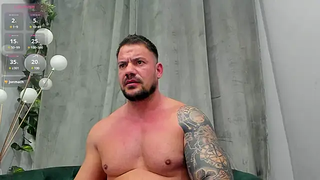 Snapshot of musclemonster31 chatting on February 25, 2025, 11:32 am musclemonster31 online show from February 25, 2025, 11:32 am