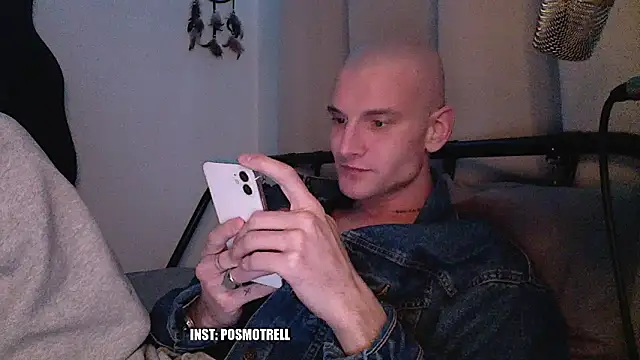 Snapshot of ETHAN_MOORE chatting on March 15, 2026, 3:41 pm ETHAN MOORE online show from March 15, 2026, 3:41 pm