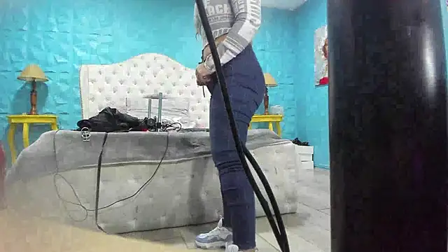  BrendaMichel  online show from January 9, 2026, 5:09 pm