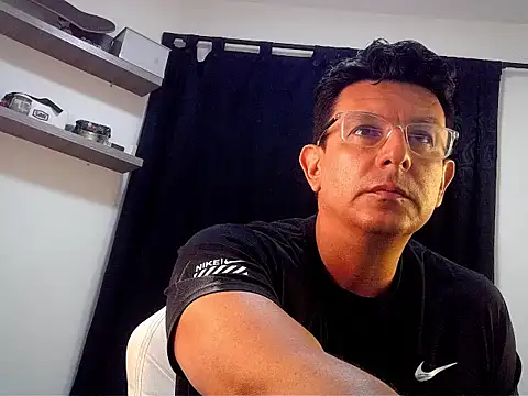 Snapshot of pedropicapi chatting on February 1, 2026, 11:03 pm pedropicapi online show from February 1, 2026, 11:03 pm