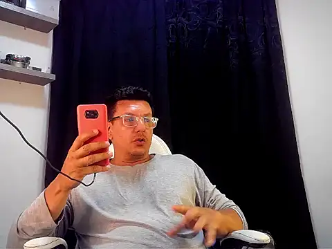 pedropicapi online show from March 10, 2026, 4:05 am