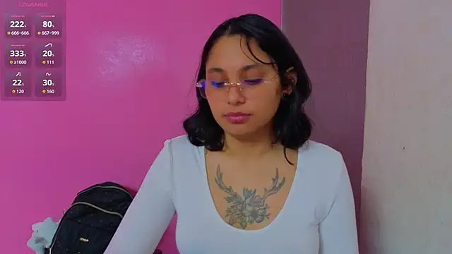 Cuteprincess21 online show from October 2, 2025, 11:19 pm