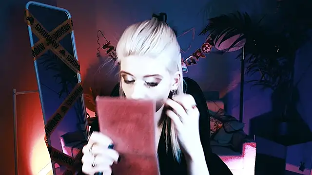 Noah ElmerX online show from October 23, 2025, 10:19 pm