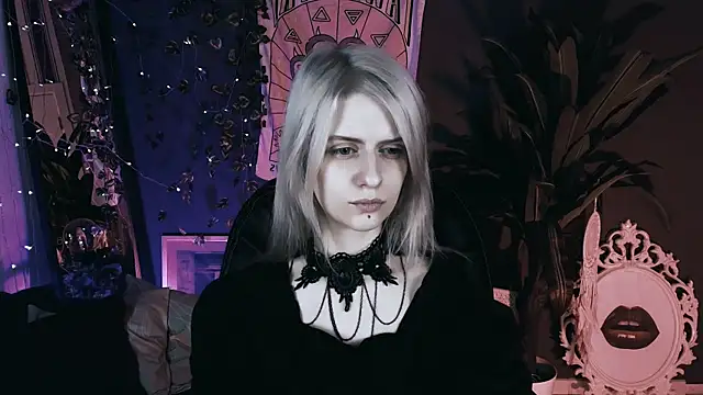 Noah ElmerX online show from December 18, 2025, 9:18 pm