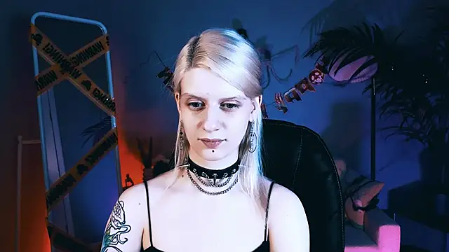 Noah ElmerX online show from October 27, 2025, 5:14 pm