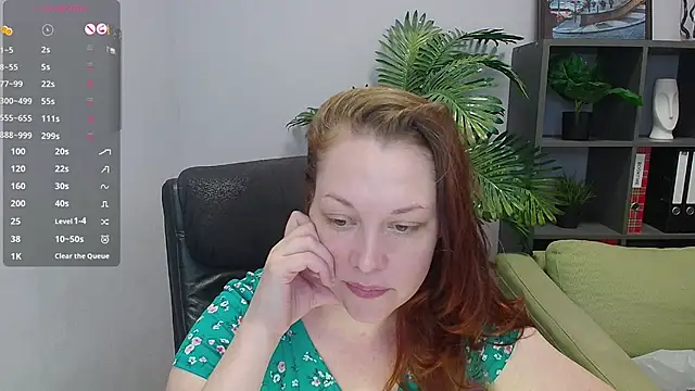 Snapshot of CutieGinger chatting on September 20, 2025, 6:13 pm CutieGinger online show from September 20, 2025, 6:13 pm