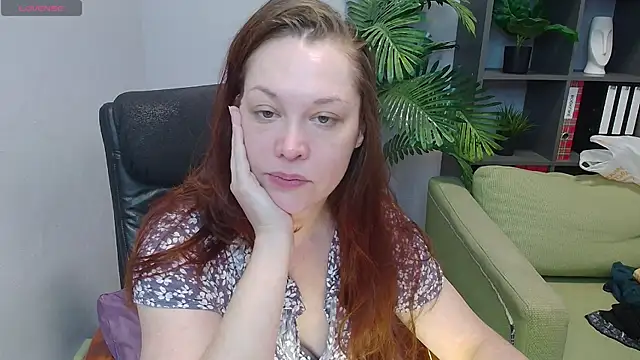 Snapshot of CutieGinger chatting on September 26, 2025, 11:50 am CutieGinger online show from September 26, 2025, 11:50 am