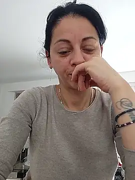 bruneta sexy23 online show from January 11, 2026, 10:00 am