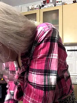 Kristina03 online show from October 29, 2025, 10:09 pm