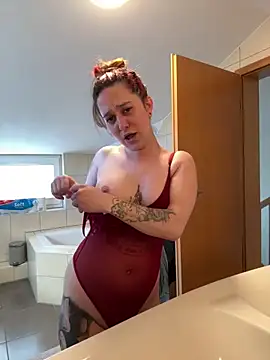 Tamy-Love online show from April 10, 2026, 10:22 am