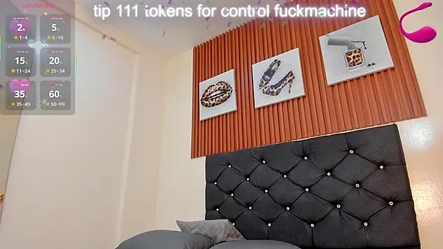 Cristale69 online show from December 2, 2025, 2:01 am