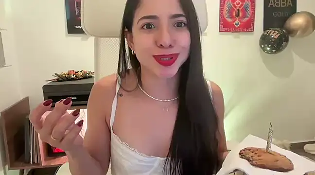 adriana  sosa  online show from December 21, 2024, 2:09 am