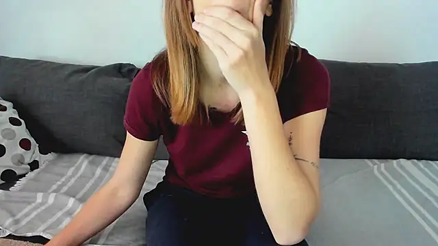 DesireMore90 online show from March 11, 2025, 8:30 am