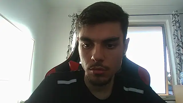 Snapshot of Omarnede chatting on March 19, 2025, 9:28 am Omarnede online show from March 19, 2025, 9:28 am