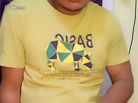 Snapshot of felix_dion chatting on January 23, 2025, 3:54 pm felix dion online show from January 23, 2025, 3:54 pm