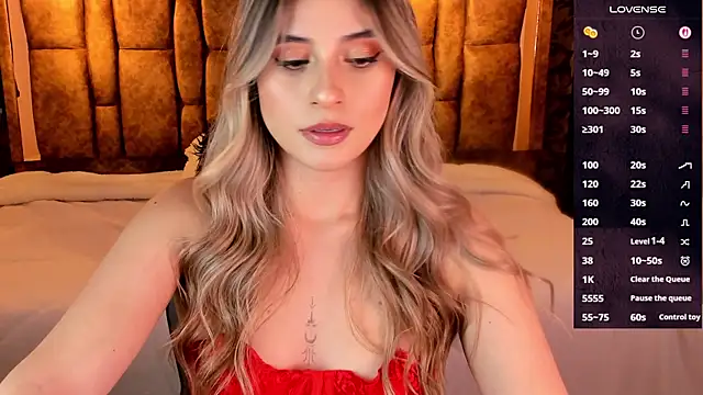 KiaraCarter online show from October 7, 2025, 7:48 pm