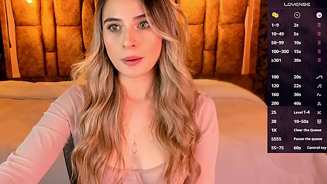 KiaraCarter online show from October 20, 2025, 7:47 pm