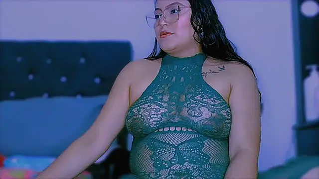 KathieBurning online show from November 14, 2025, 6:00 pm