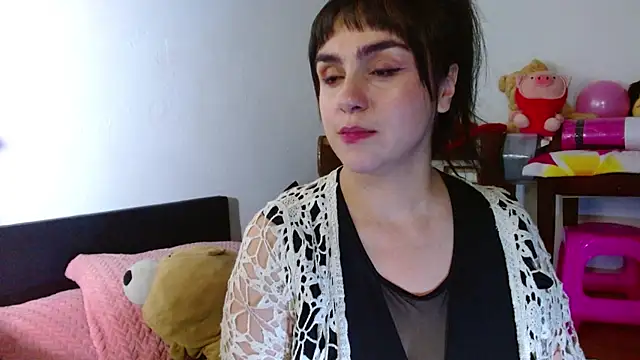 collette beaufoy  online show from May 14, 2026, 2:36 pm