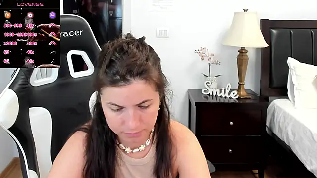 AmyPure  online show from June 26, 2026, 5:02 am