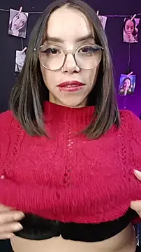 valentina swallow online show from November 20, 2025, 1:50 am