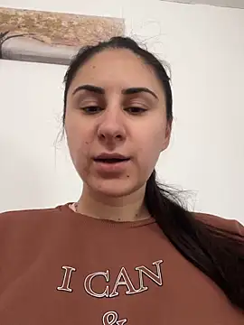 JenniferEdith online show from March 8, 2026, 9:34 am