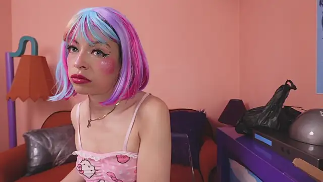 miss canndy online show from June 12, 2026, 6:05 pm