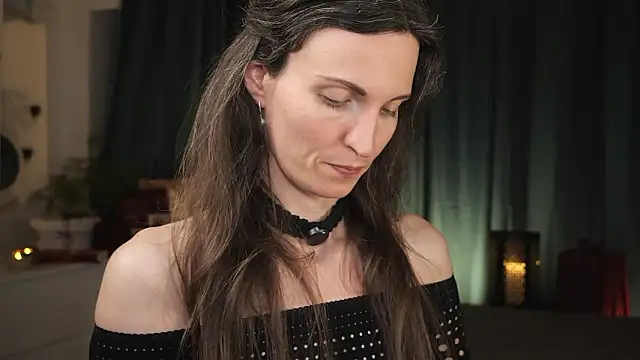 Snapshot of yulladao chatting on February 17, 2026, 6:27 pm yulladao online show from February 17, 2026, 6:27 pm