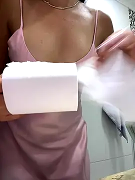 lupyta20 online show from December 13, 2025, 10:16 pm