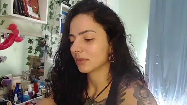 BeellyDance online show from July 28, 2026, 3:21 pm