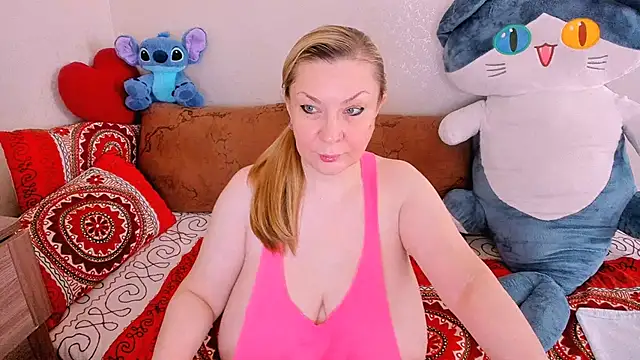 KerryBlareX online show from February 8, 2026, 12:25 pm