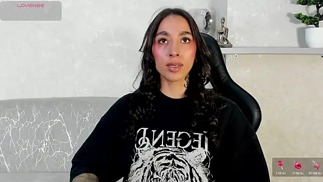 KAYLA BATISTA online show from July 13, 2026, 11:26 pm