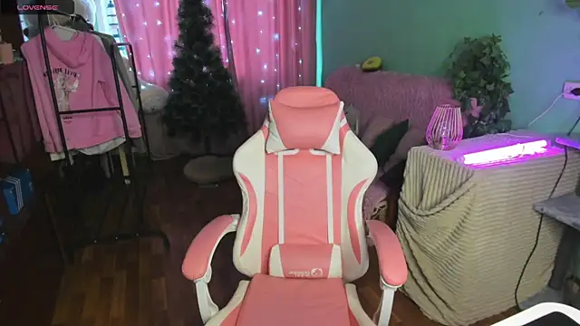 Queen baby online show from November 28, 2025, 8:47 am