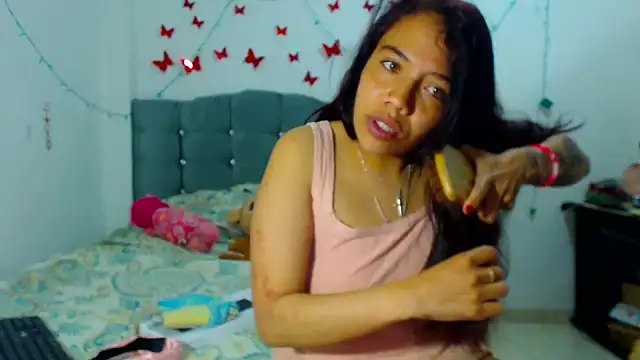 AmaraRoberts420 online show from January 22, 2025, 3:29 pm